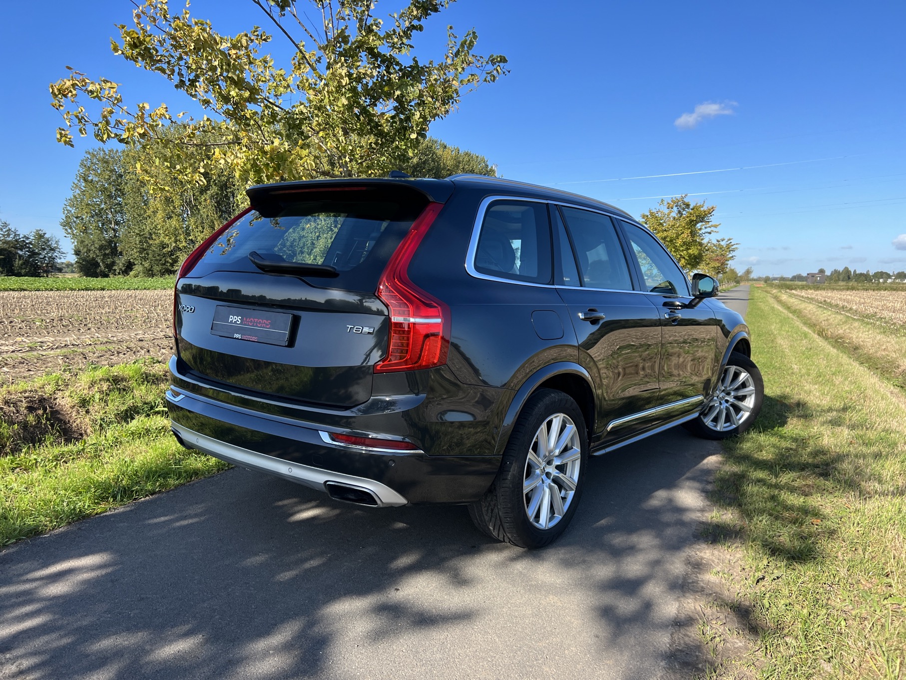 Volvo XC90 2.0 T8 INSCRIPTION photo 24