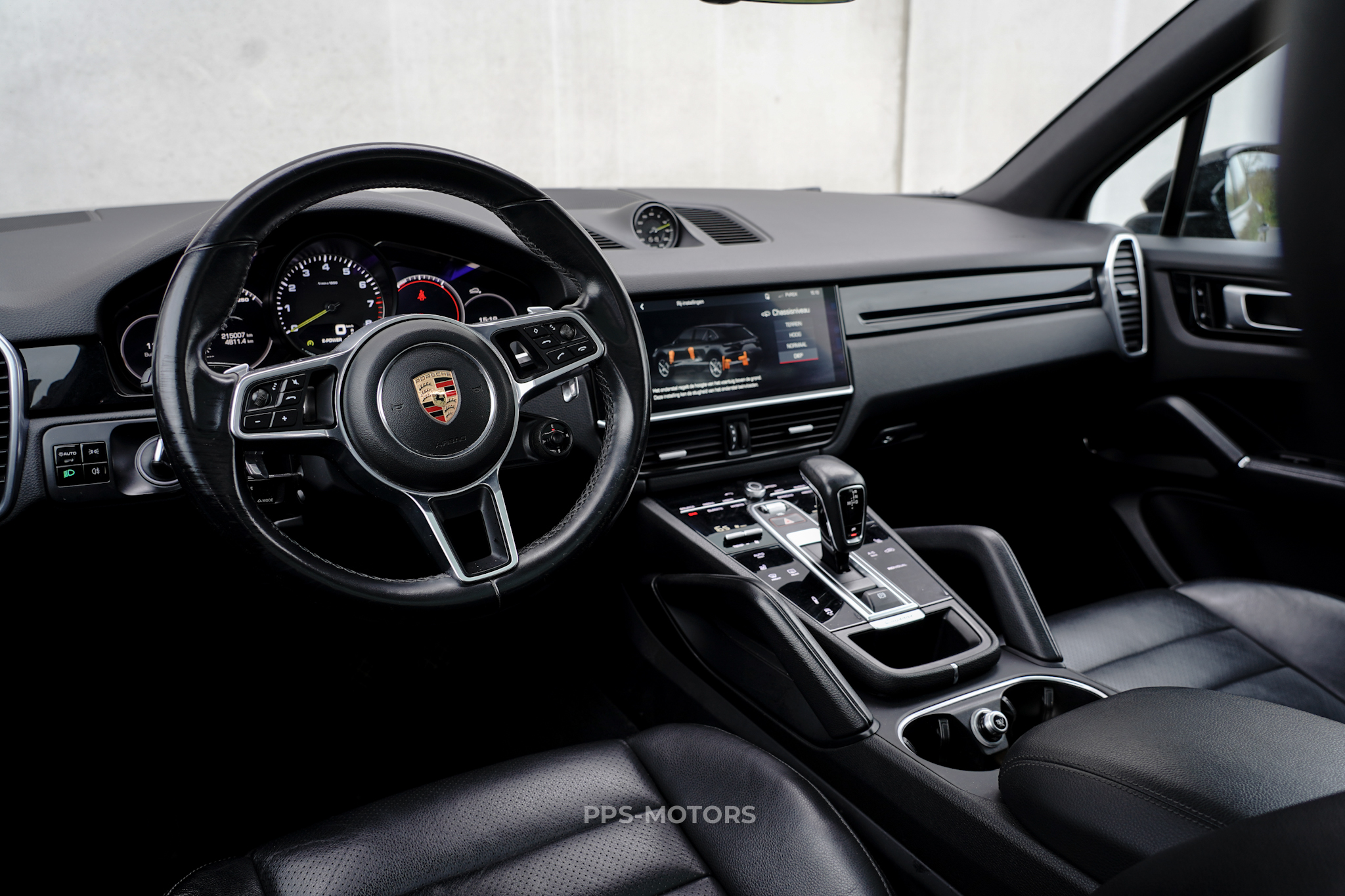 Porsche CAYENNE 3.0 photo 9