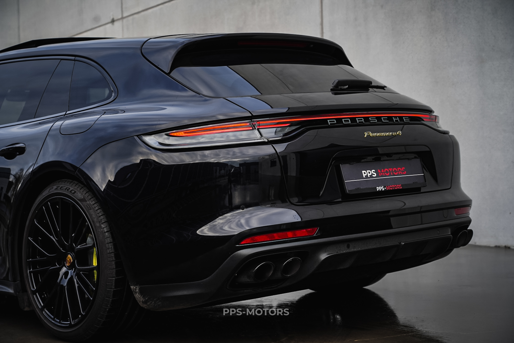 Porsche PANAMERA SPORT TURISMO 4 E-HYBRID photo 24
