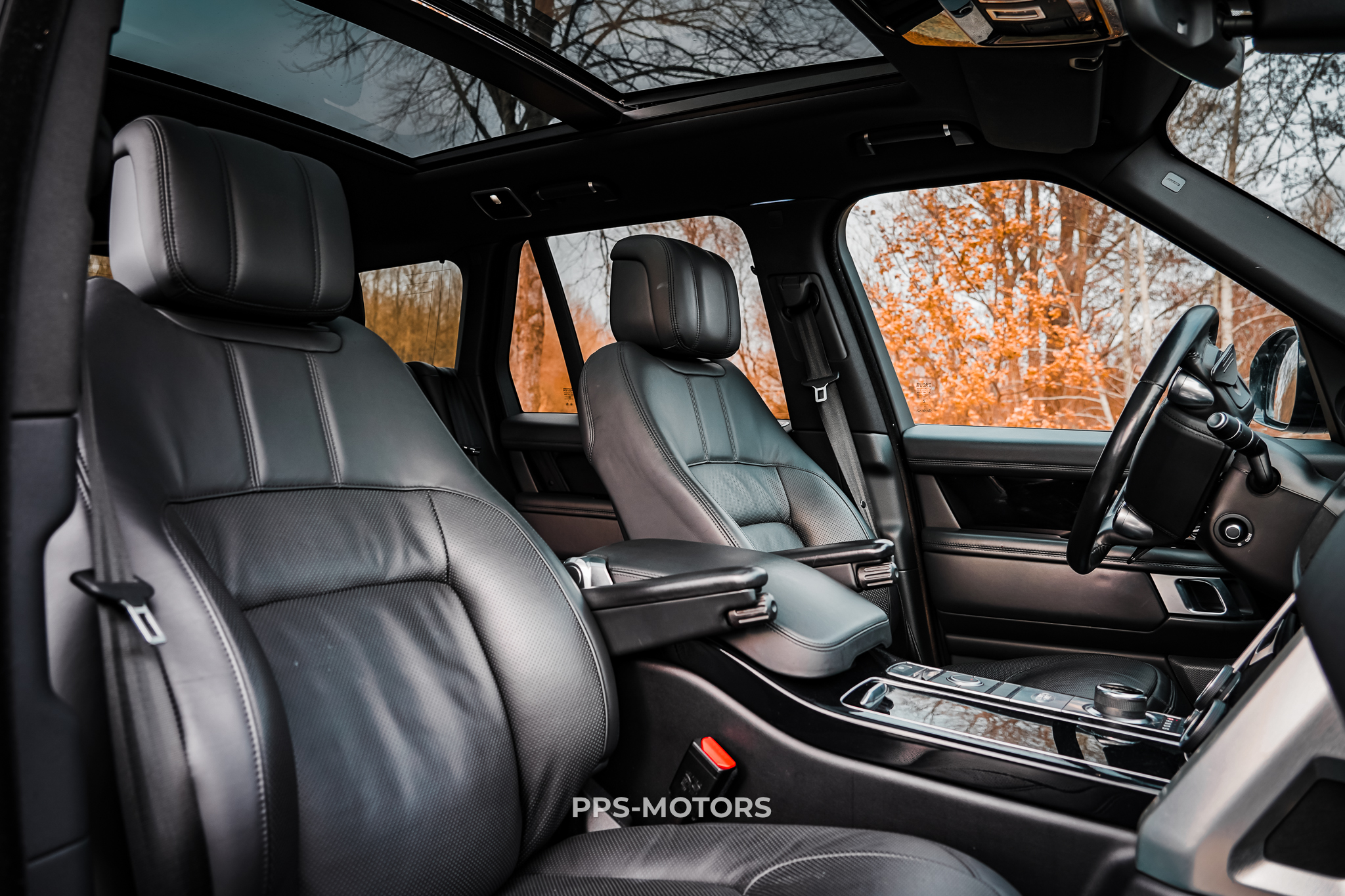 Land Rover RANGE ROVER VOGUE 3.0TDV6 photo 12