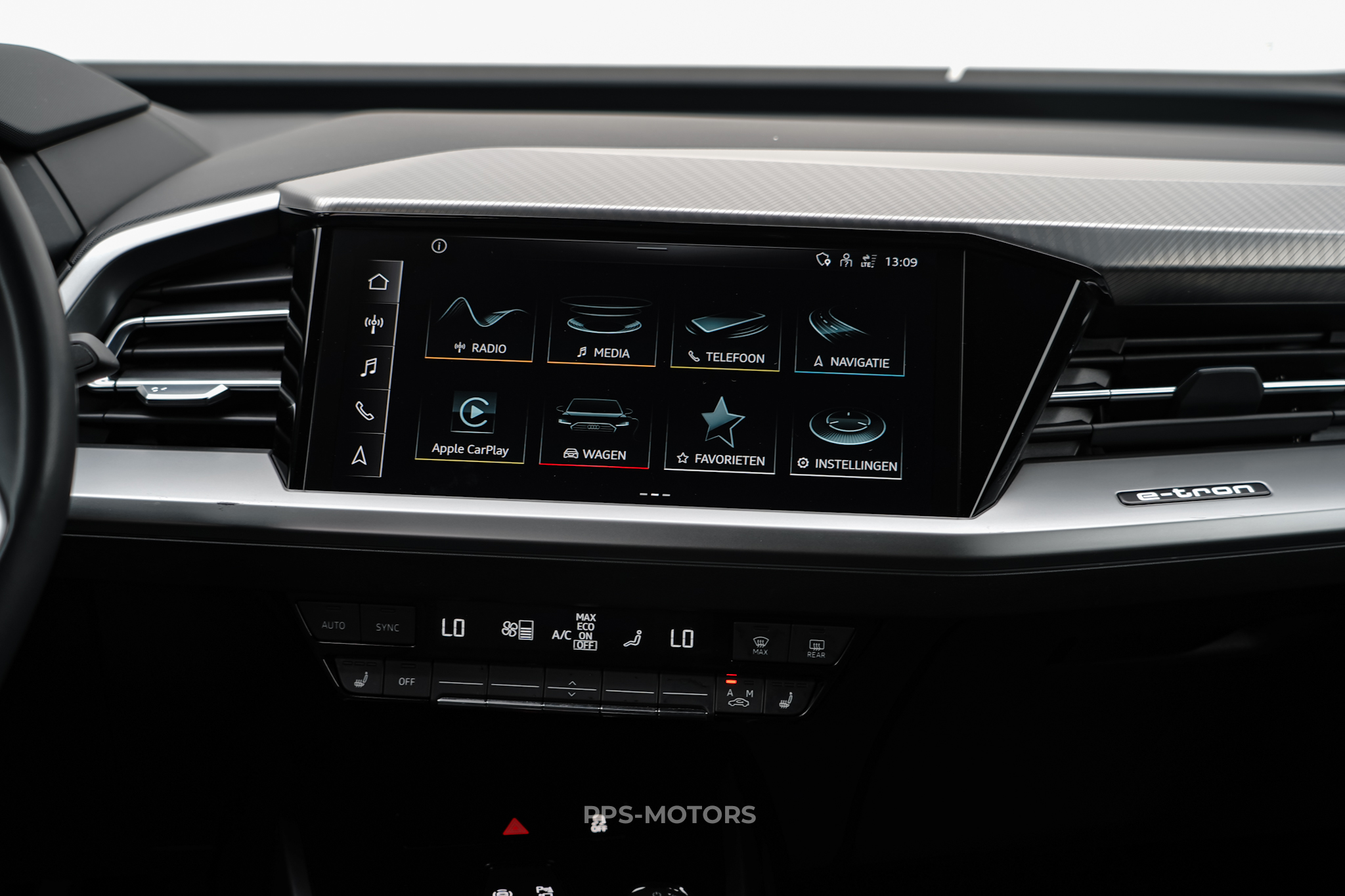 Audi Q4 E-TRON photo 19