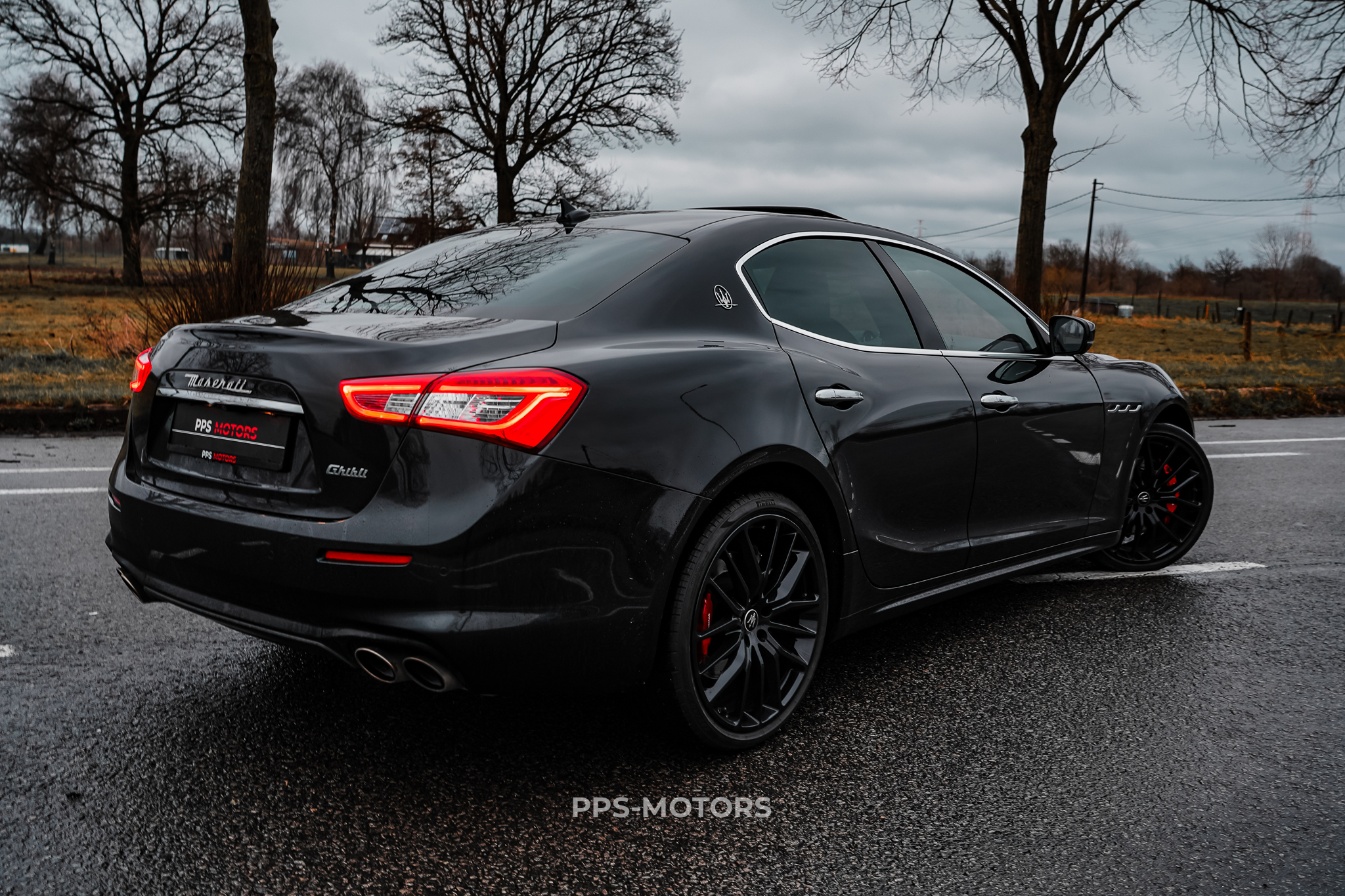 Maserati GHIBLI 3.0 V6 RIBELLE 1 OF 200 photo 37