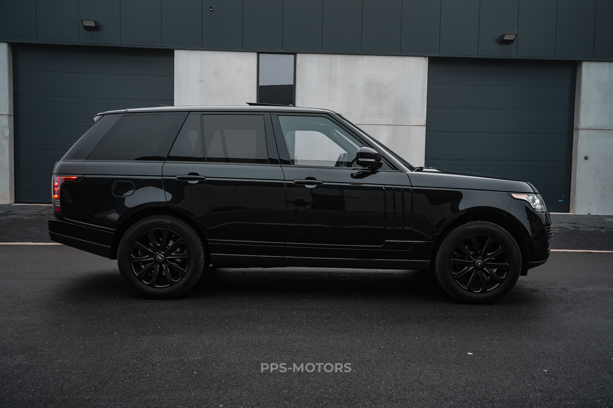 Land Rover RANGE ROVER VOGUE 3.0TDV6 photo 4