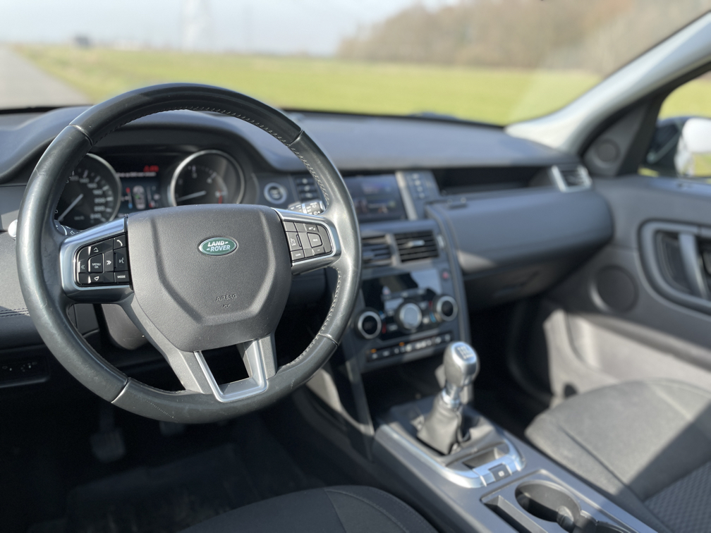 Land Rover DISCOVERY SPORT 2.0 TD4 HSE photo 11
