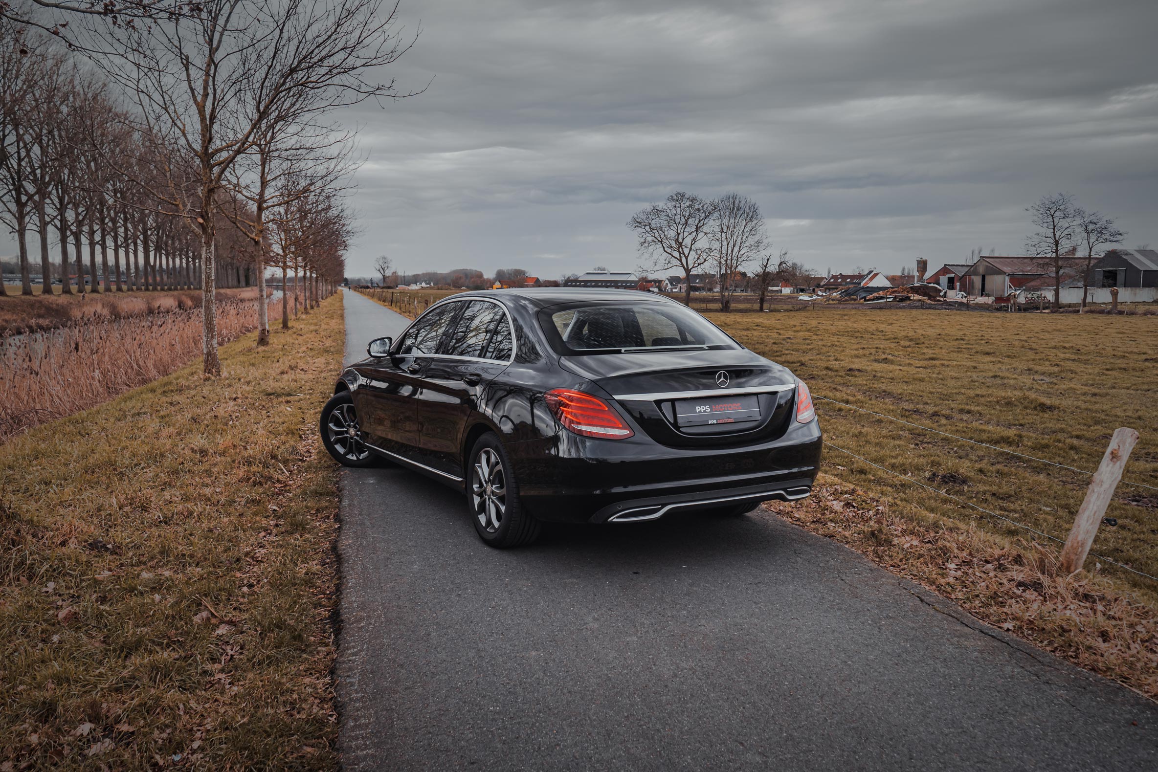 Mercedes Benz C180 photo 7