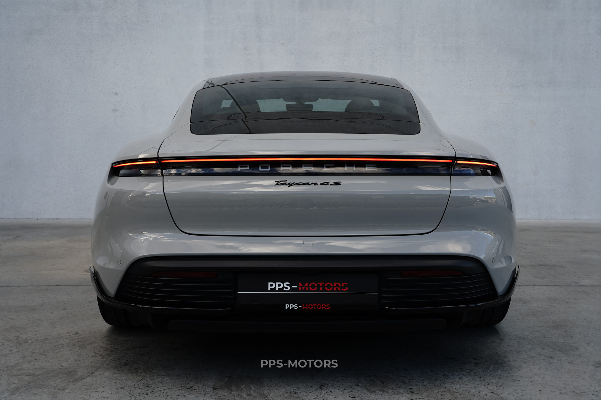 Porsche TAYCAN 4S SPORTDESIGN photo 7
