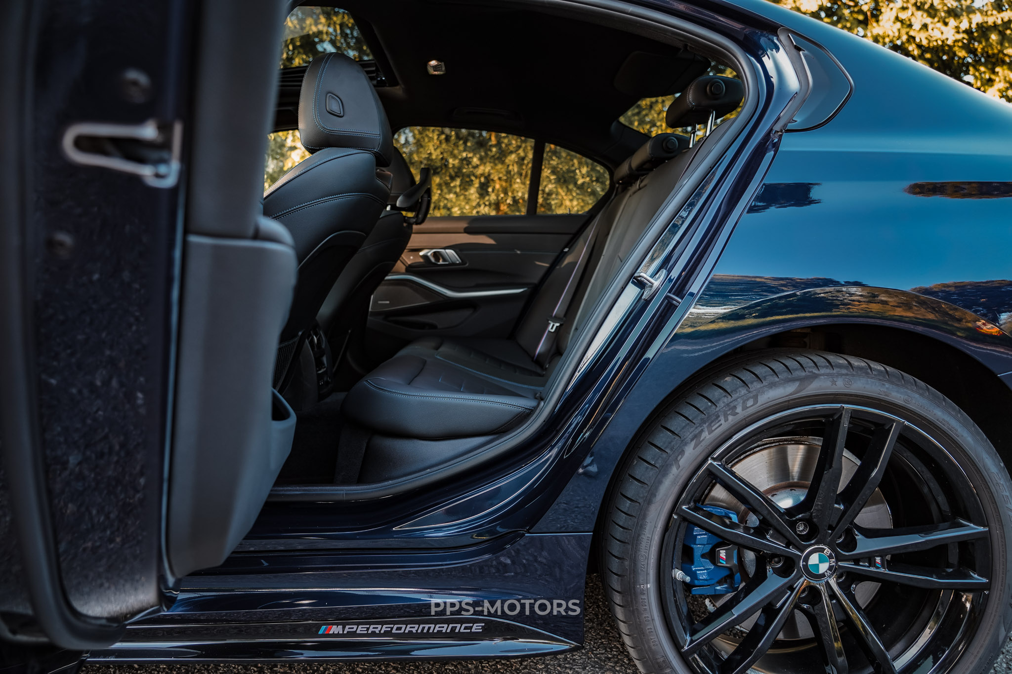 BMW 330e M-PAKKET M-PERFORMANCE photo 12