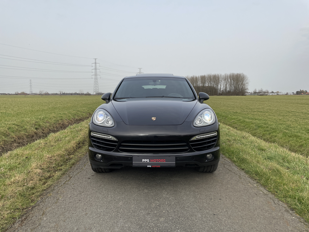 Porsche CAYENNE 3.0D photo 2