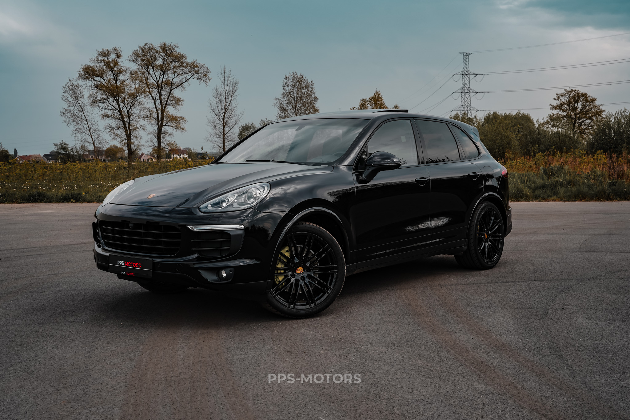 Porsche CAYENNE 3.0 V6 HYBRIDE photo 1
