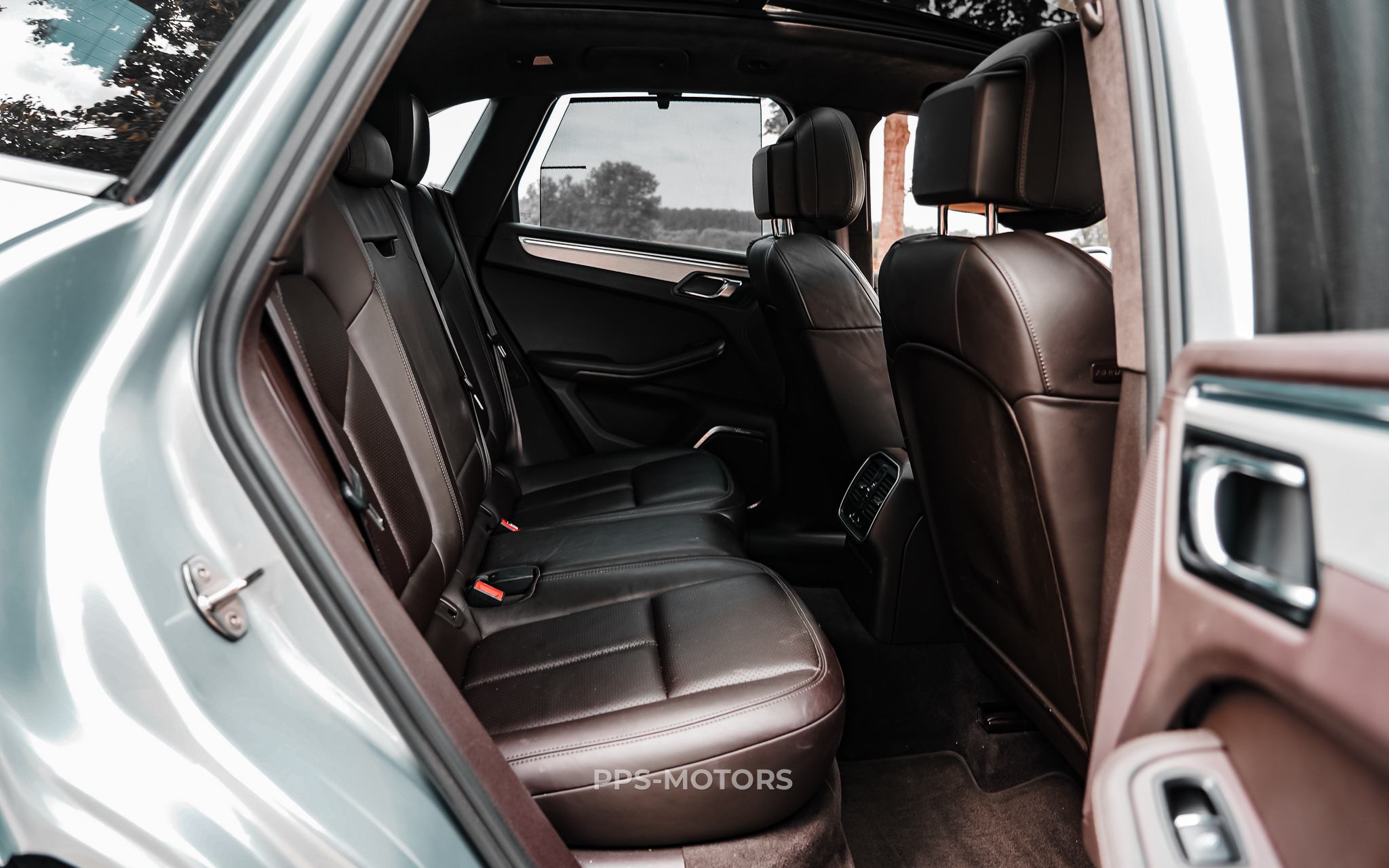 Porsche MACAN TURBO 3.6i photo 11