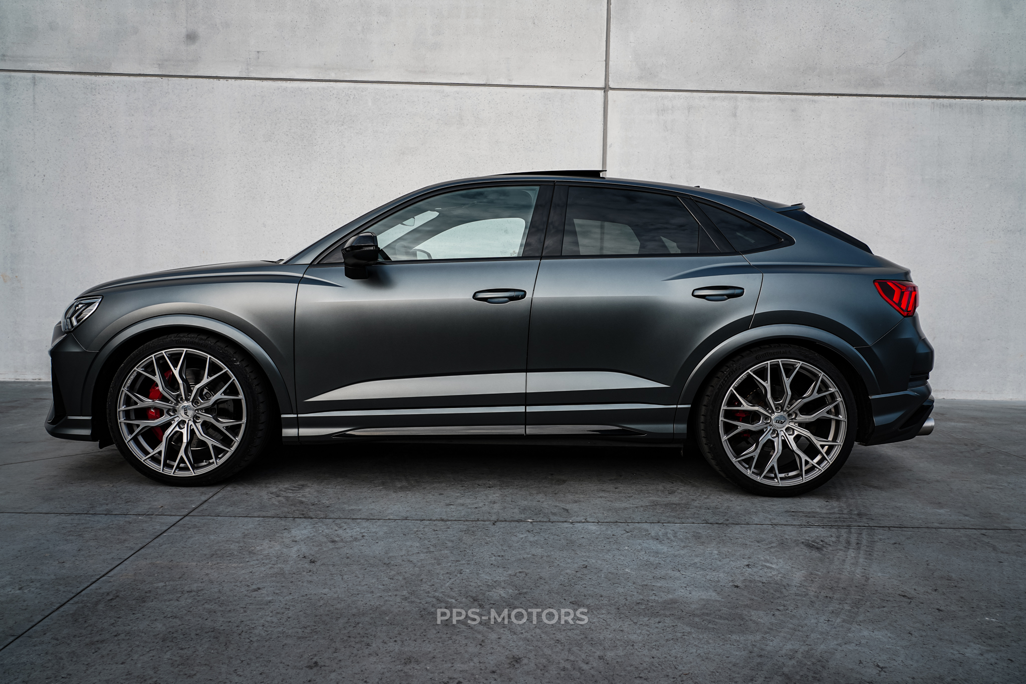 Audi RSQ3 QUATTRO ABT PAKKET photo 3