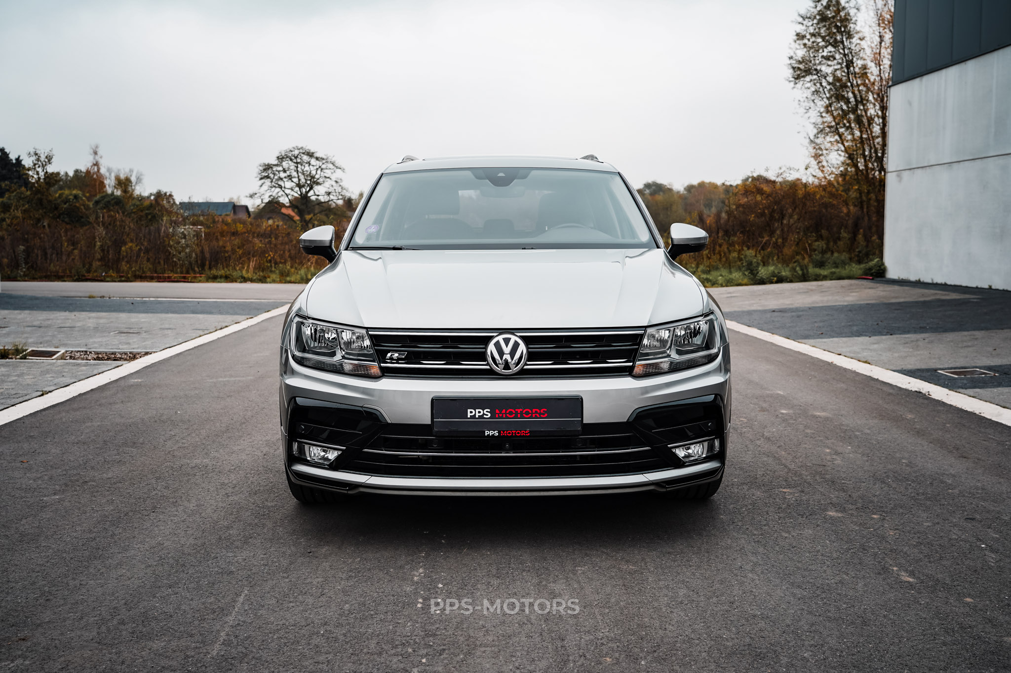 Volkswagen TIGUAN 1.4 TSI DSG R-LINE photo 3