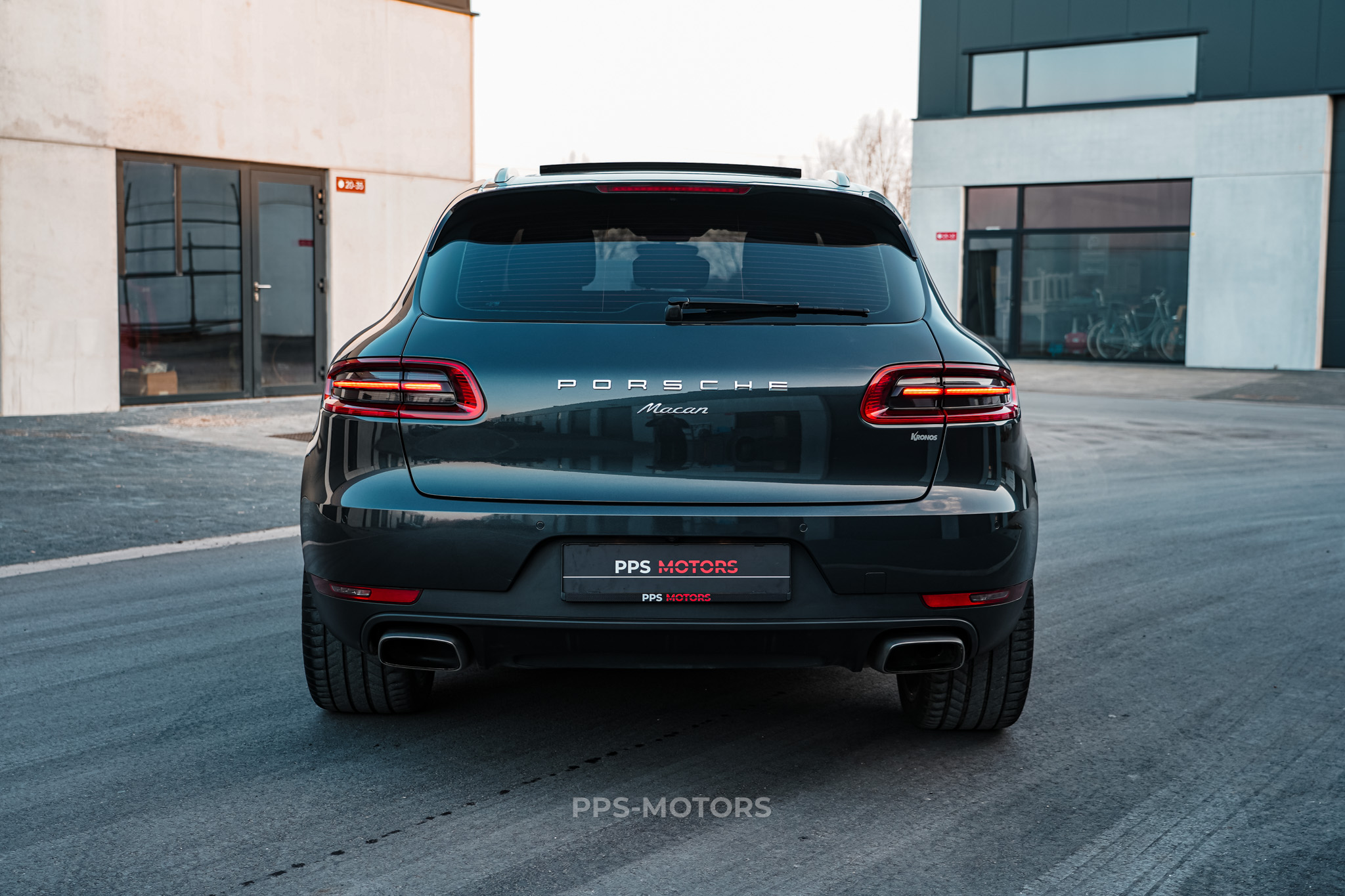 Porsche MACAN 2.0 TURBO PDK photo 6