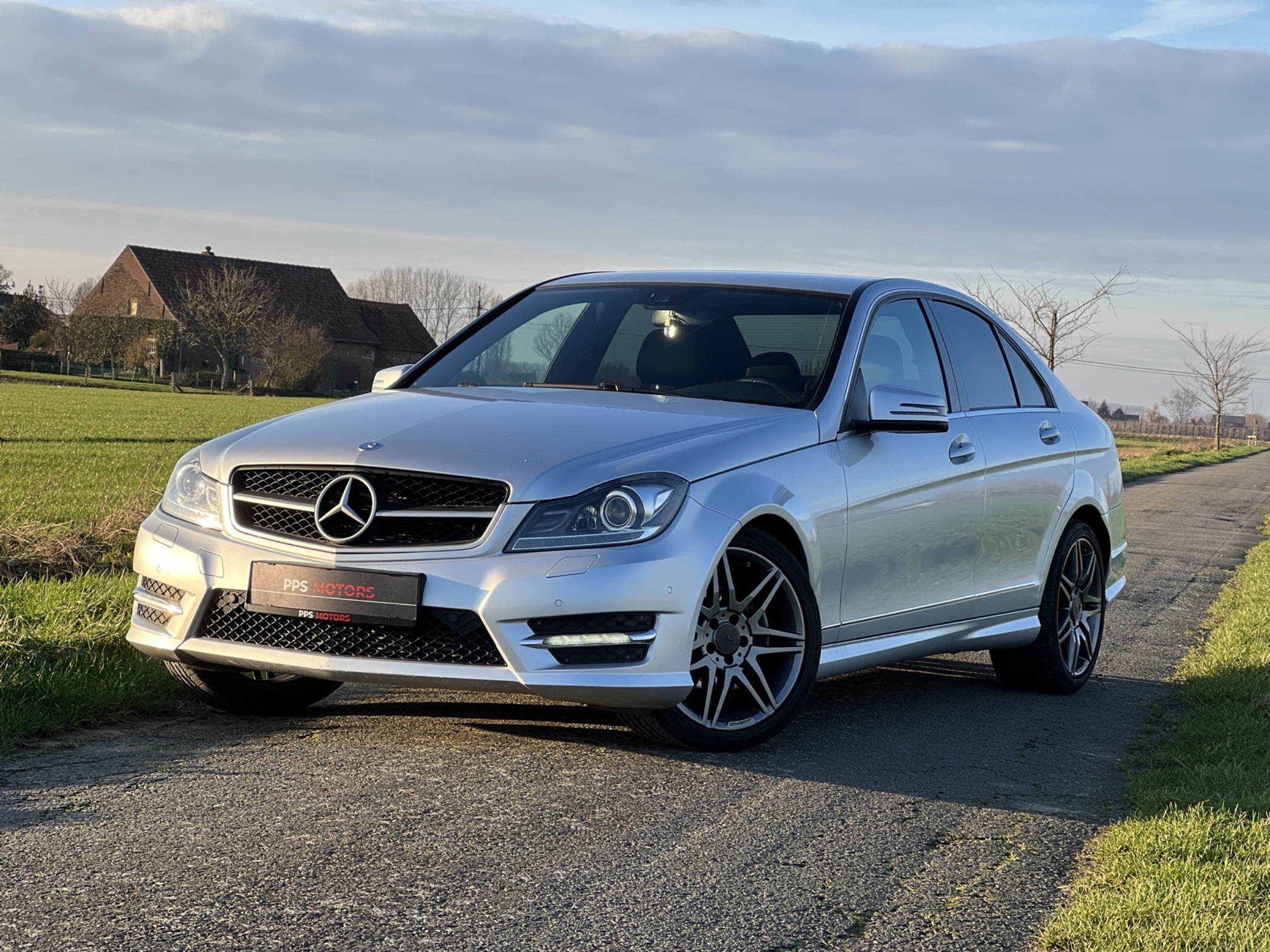 Mercedes Benz C250 AMG PAKKET photo 13