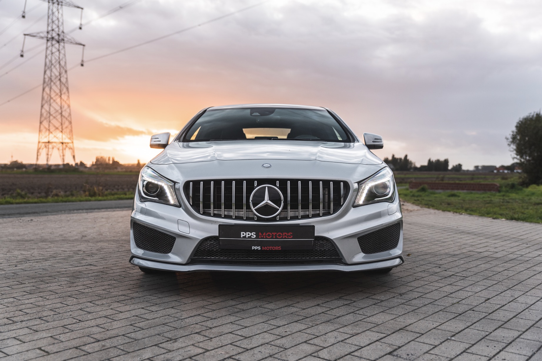 Mercedes Benz CLA 220 AMG PAKKET photo 19