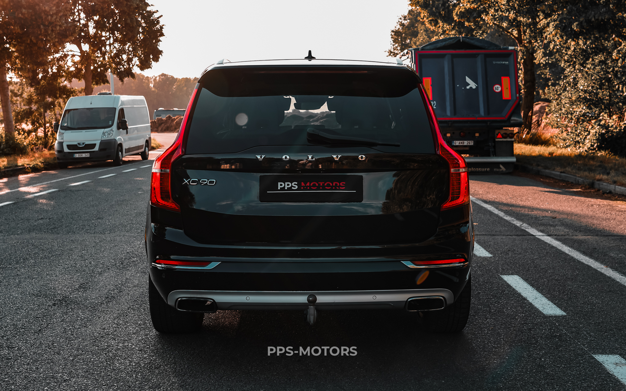 Volvo XC90 T8 INSCRIPTION photo 8