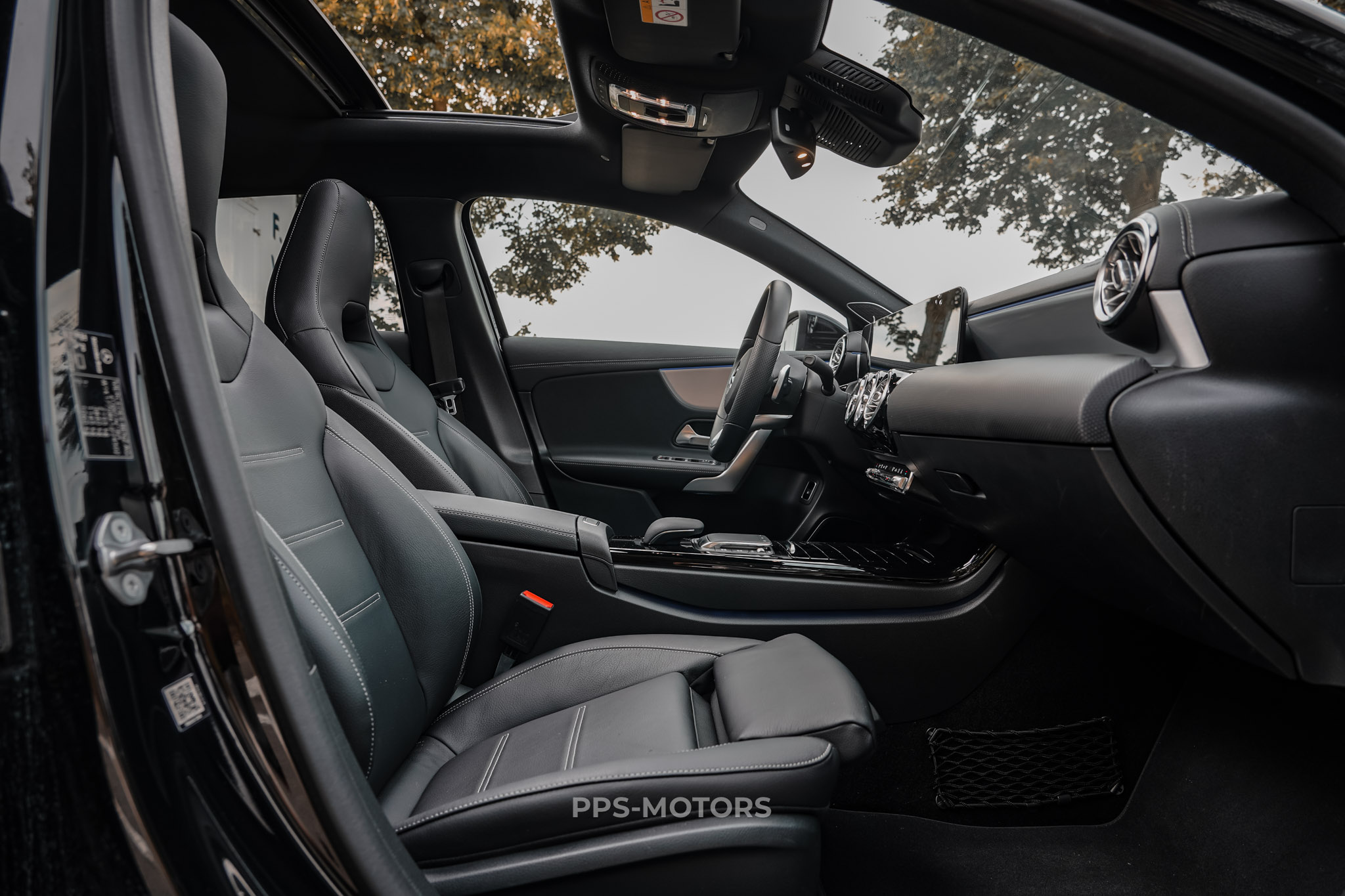 Mercedes Benz A250 AMG-PACK photo 10