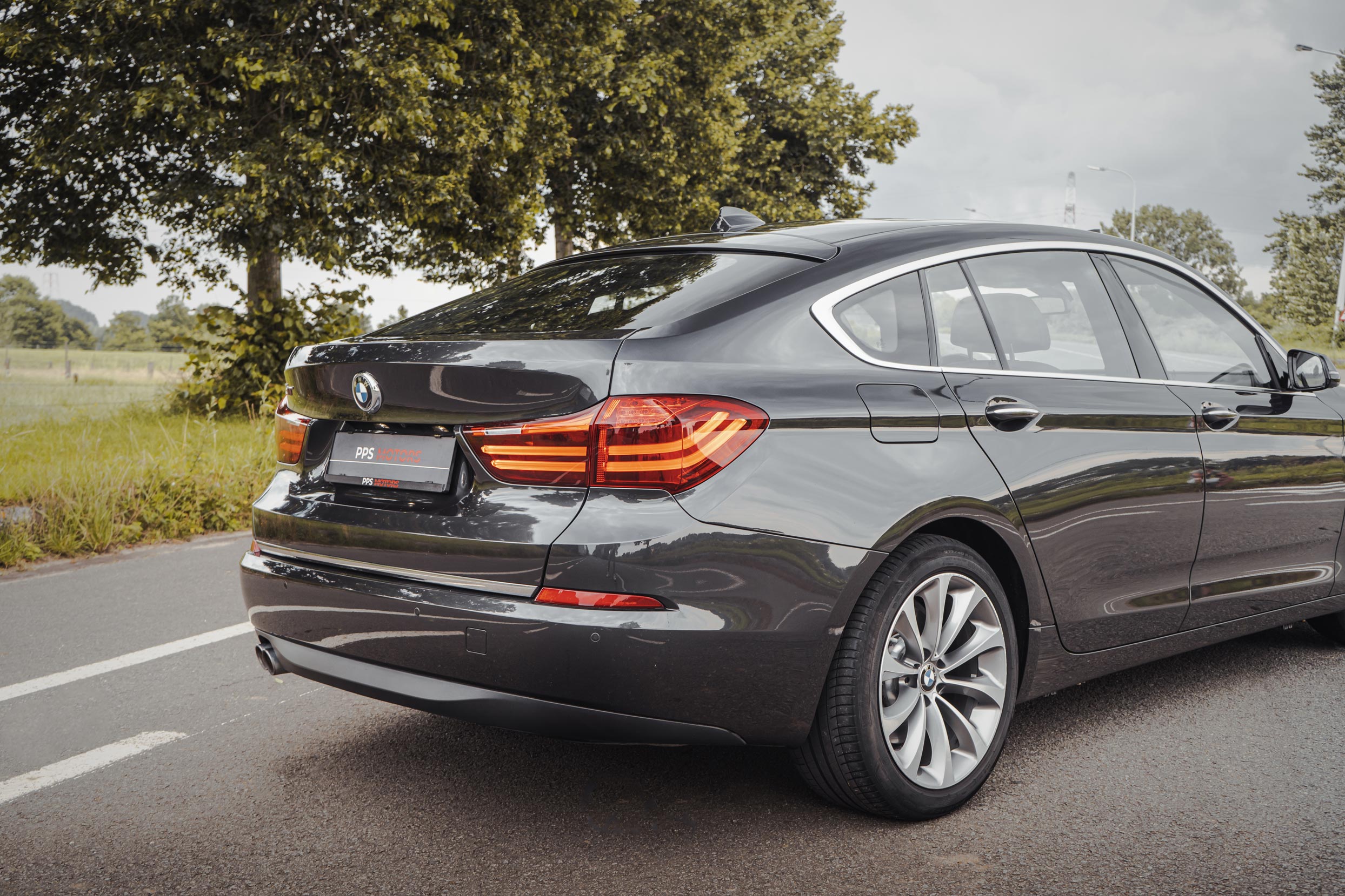 BMW 520 GT LUXURY LINE photo 28