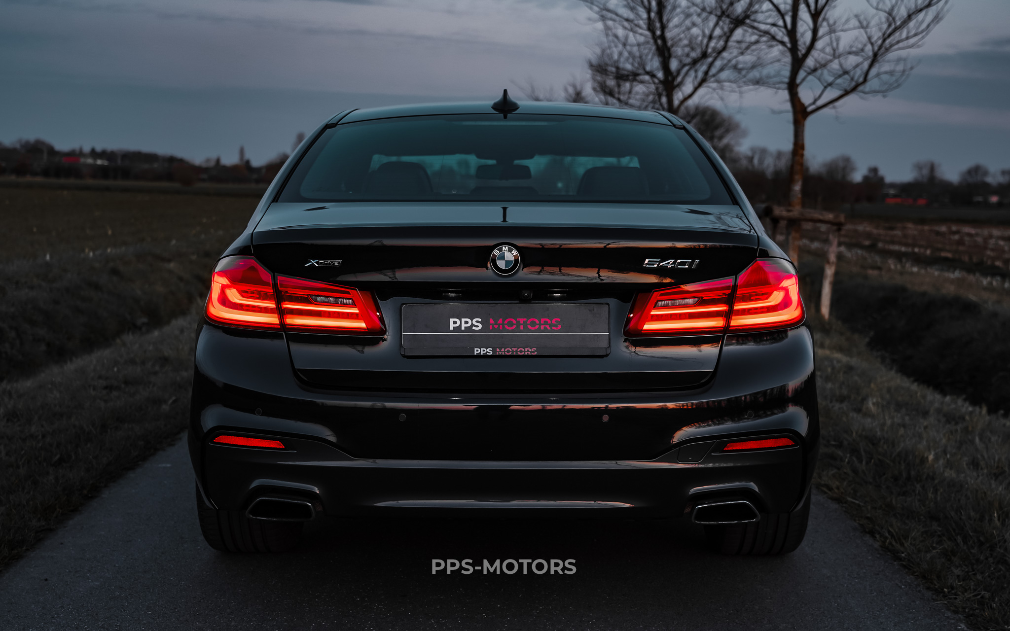 BMW 540i xDRIVE G30 M-PAKKET photo 6
