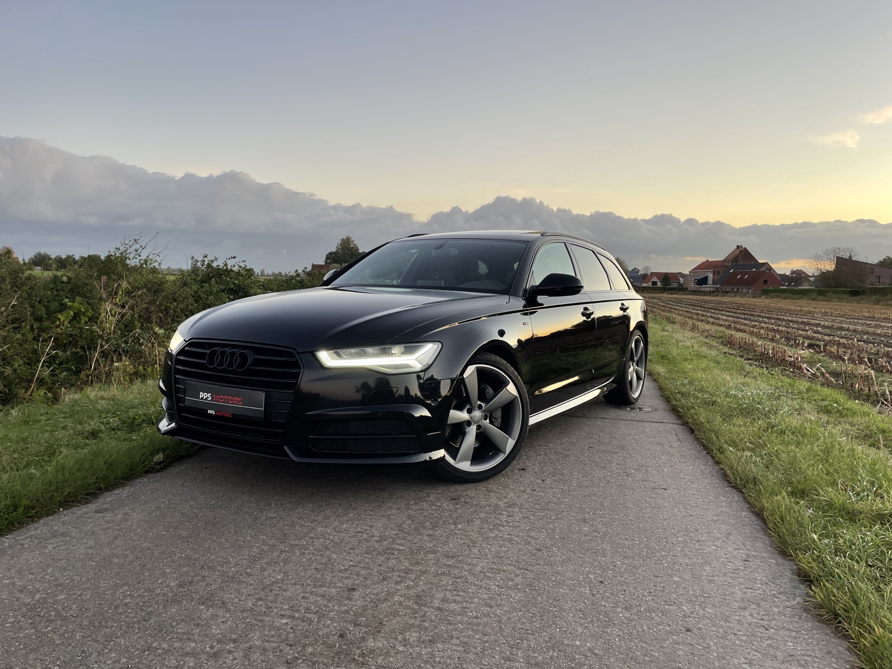 Audi A6 3.0 TDI V6 S-LINE photo 20