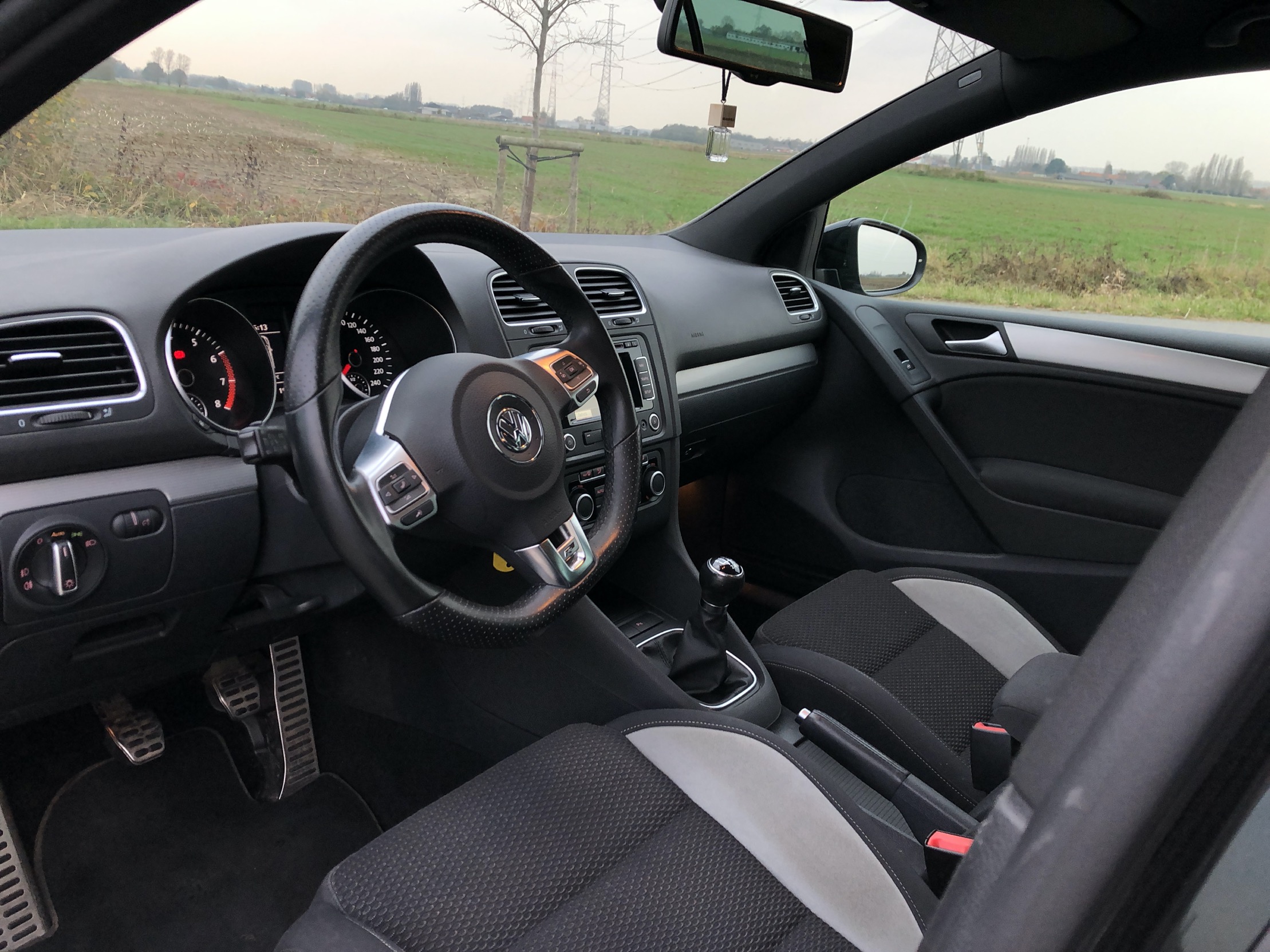 Volkswagen GOLF VI 1.4 TSI R-LINE photo 5
