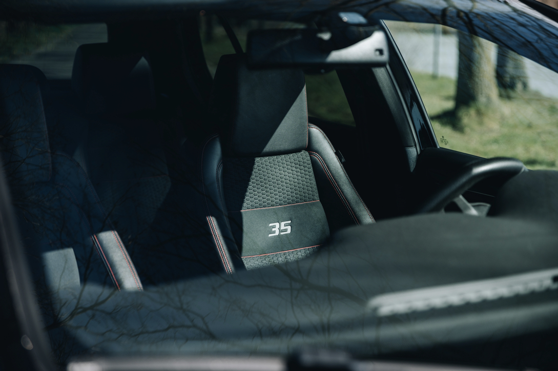 Volkswagen GOLF GTI EDITION 35 | AKRAPOVIC | STAGE2 photo 11