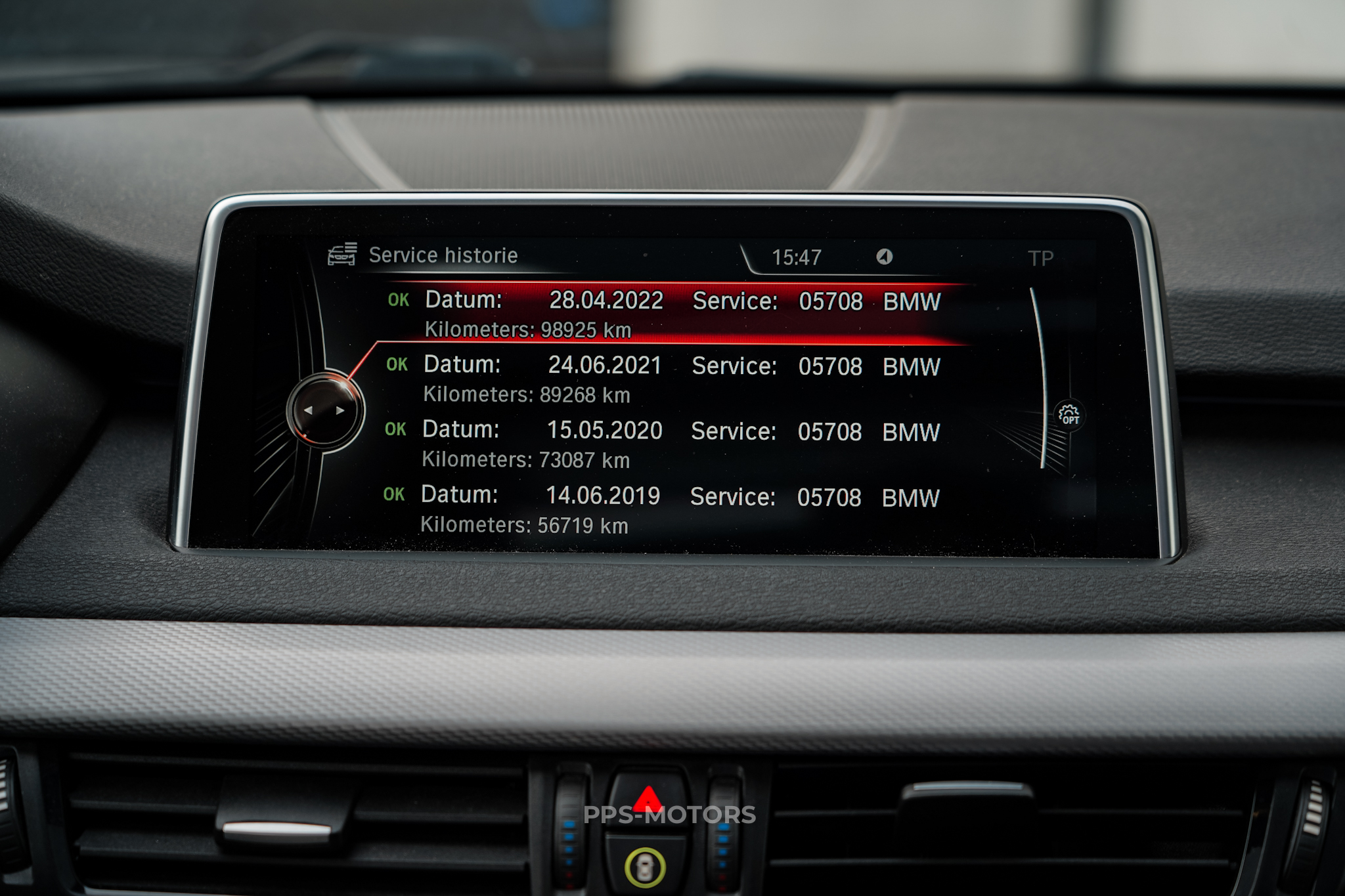 BMW X5 40i ePerformance photo 15