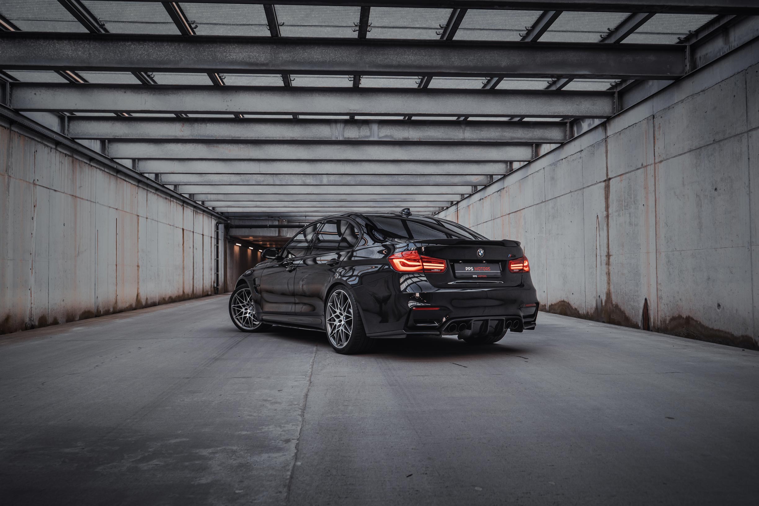 BMW M3 COMPETITION - PERFORMANCE photo 2