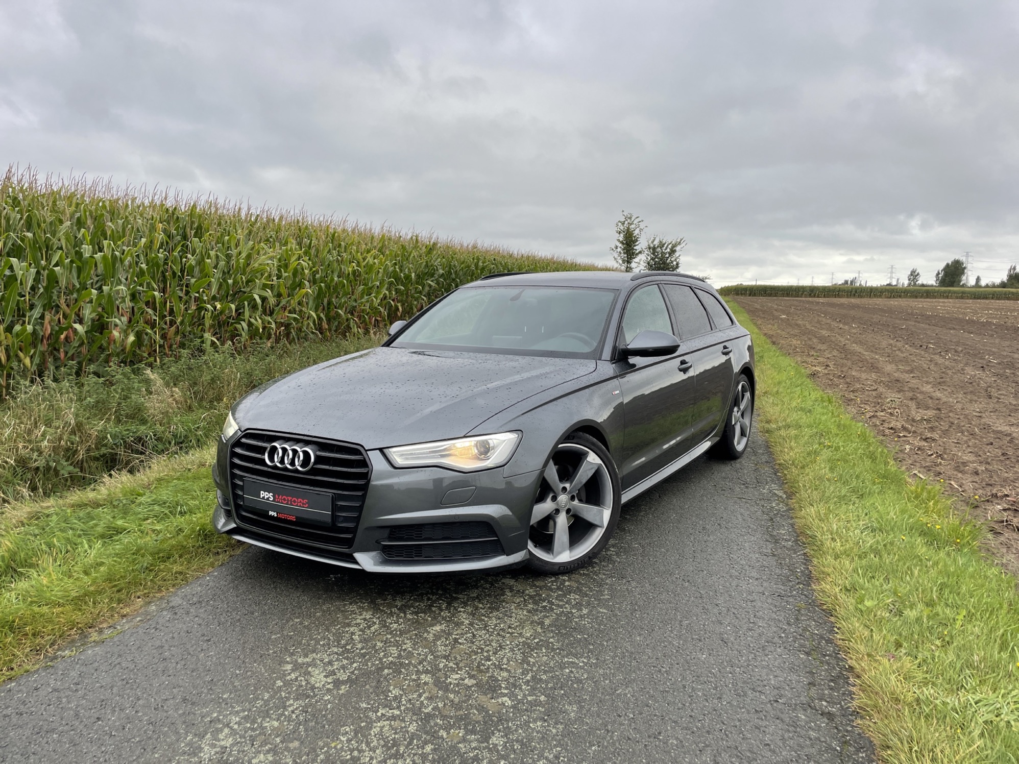 Audi A6 2.0 TDI ULTRA S-LINE photo 2