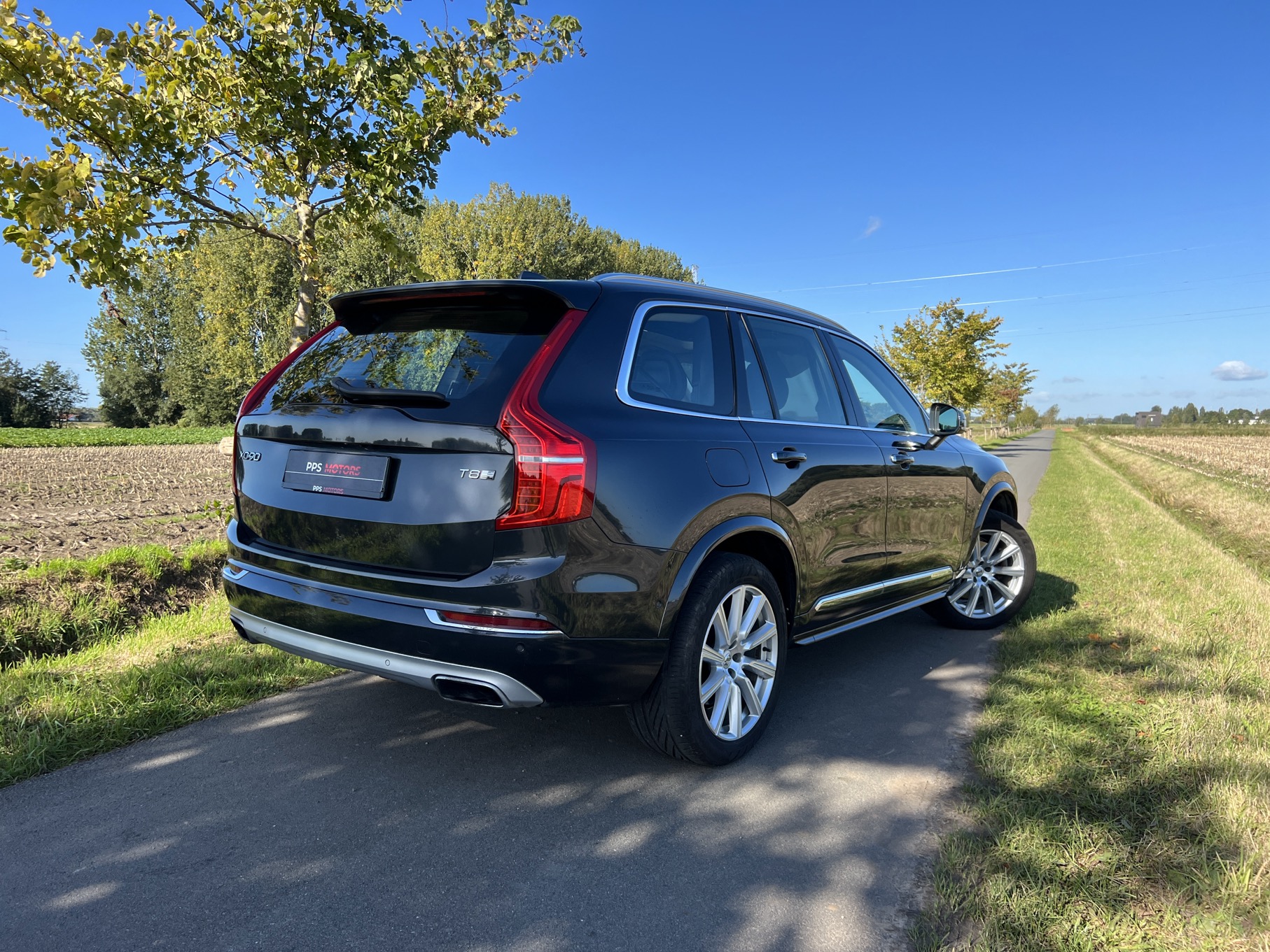Volvo XC90 2.0 T8 INSCRIPTION photo 27