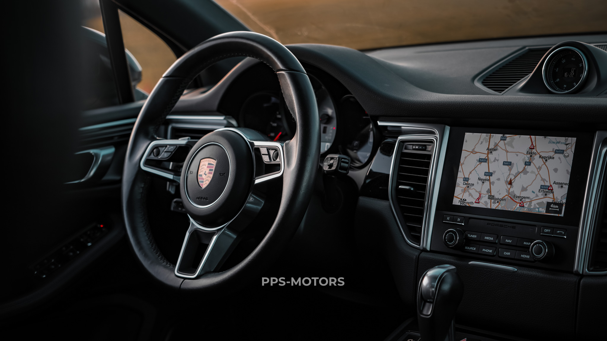 Porsche MACAN S 3.0 SPORTDESIGN photo 31