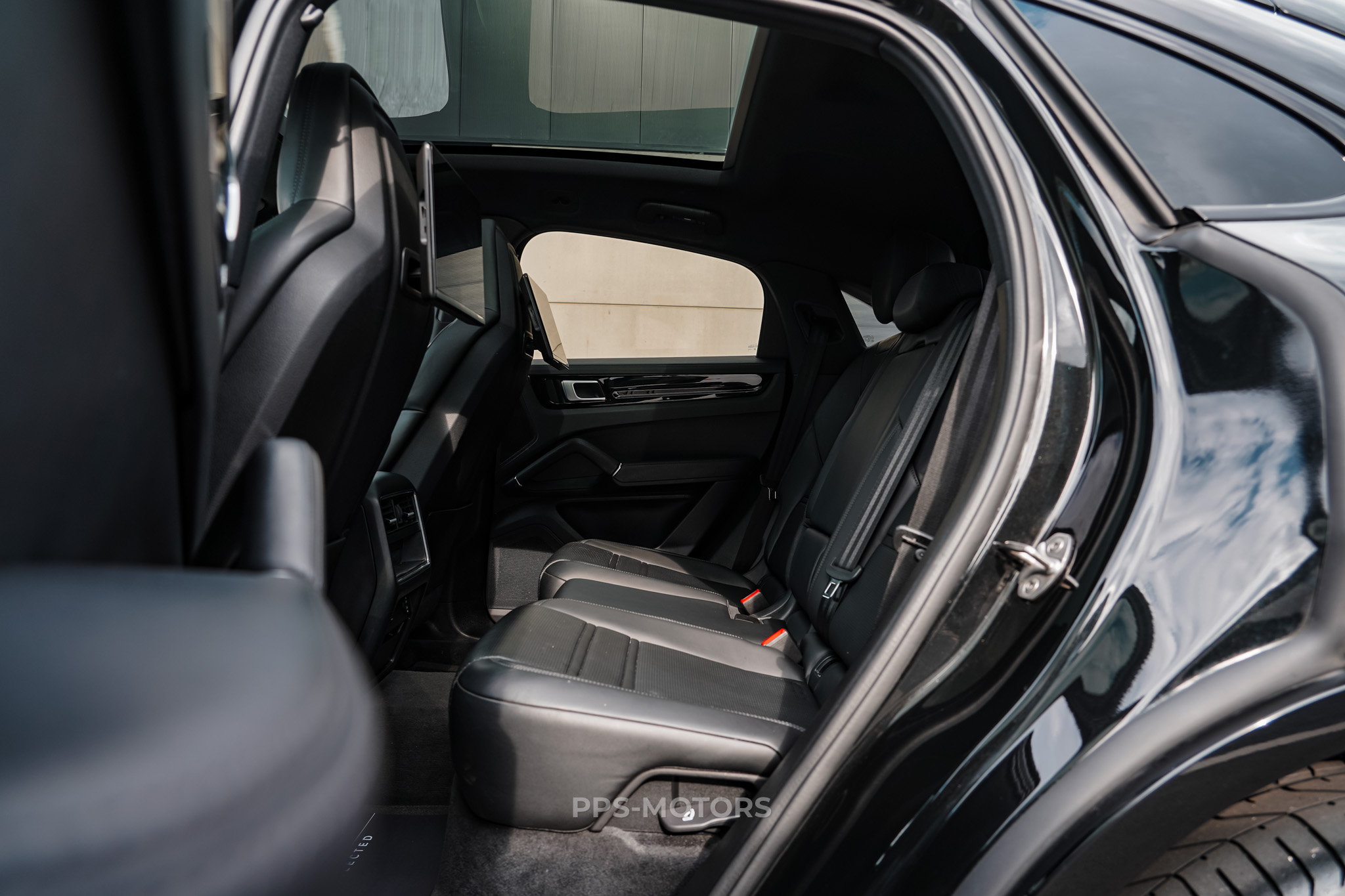 Porsche CAYENNE COUPÉ 3.0i V6 SPORTDESIGN photo 12
