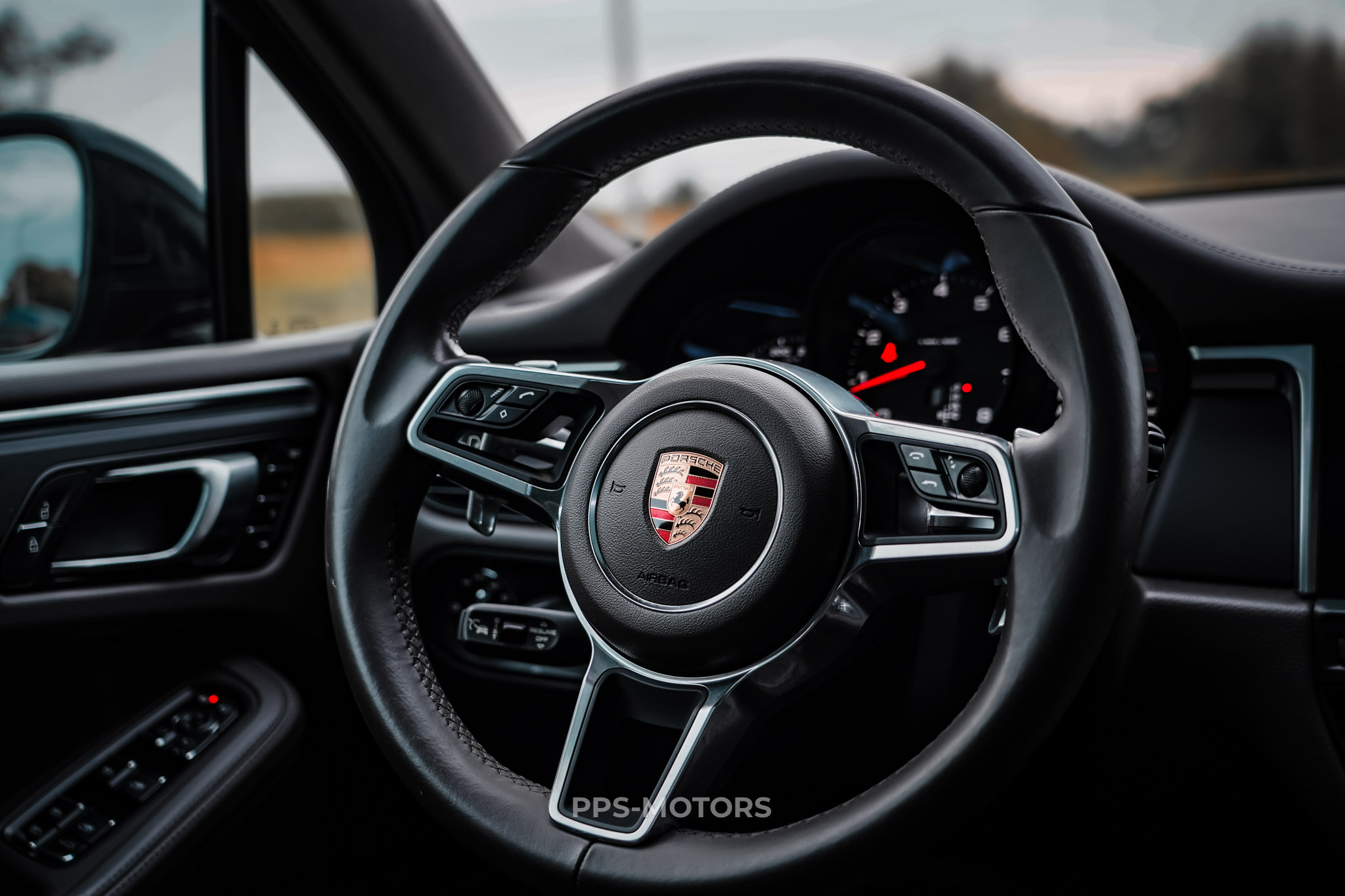 Porsche MACAN 2.0 TURBO PDK photo 21