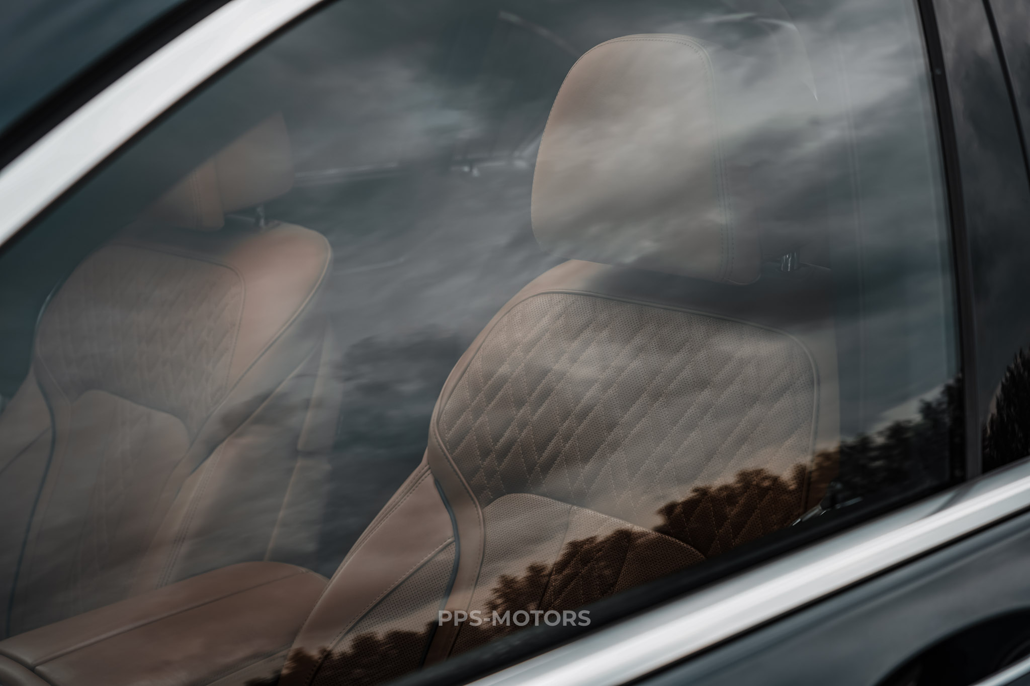 BMW BMW 740e Performance M-PAKKET photo 38