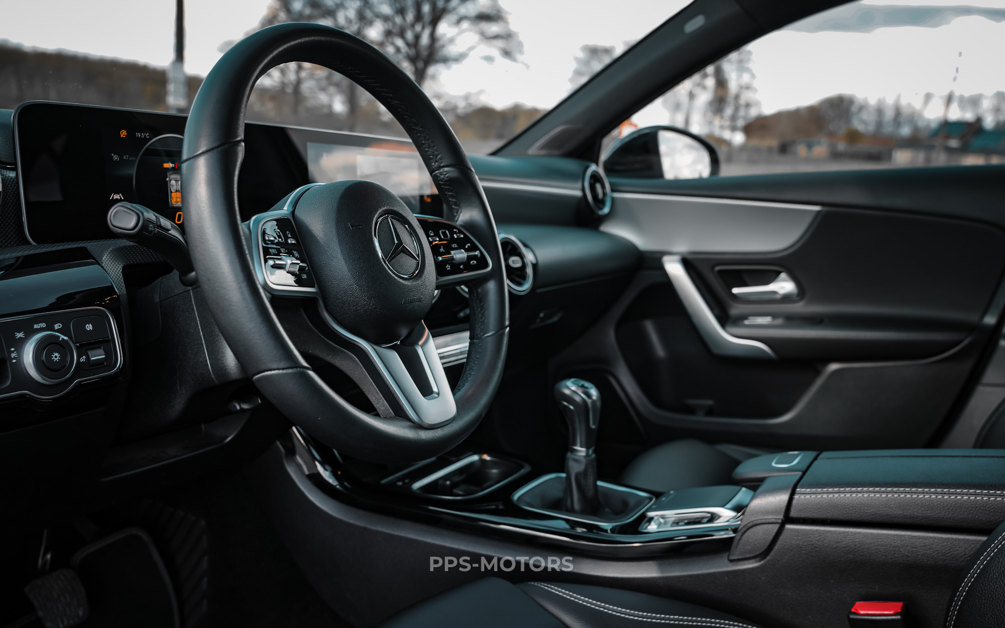 Mercedes Benz A200 LAUNCH EDITION photo 56