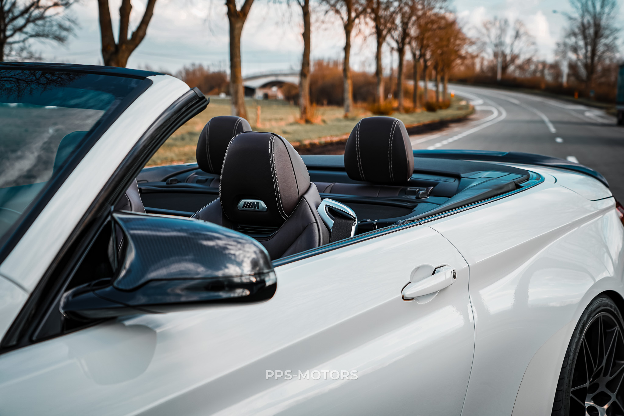 BMW M4 3.0 CABRIO INDIVIDUAL PACK photo 11