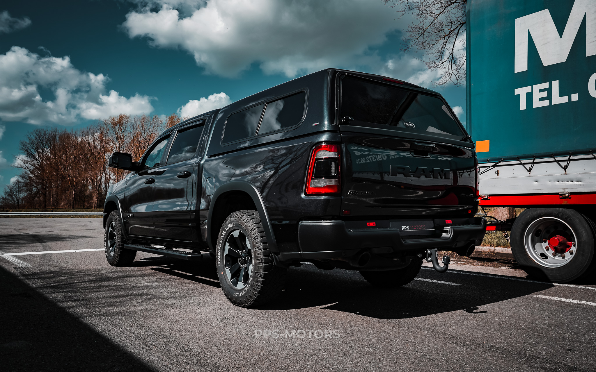 Dodge DODGE RAM 1500 REBEL photo 11
