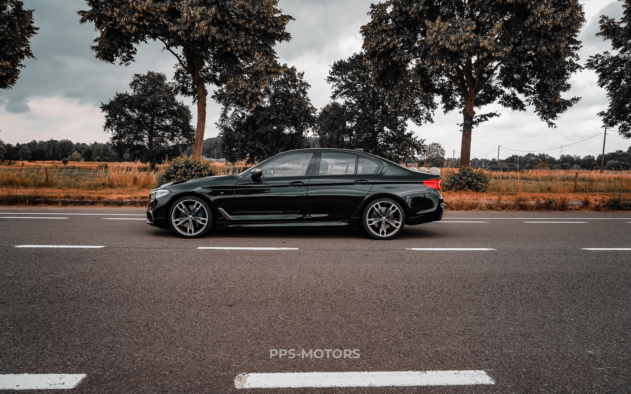 BMW M550d xAS photo 5