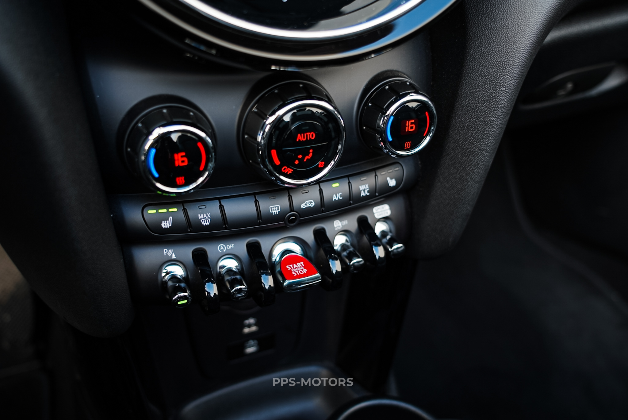 MINI COOPER CABRIO photo 20