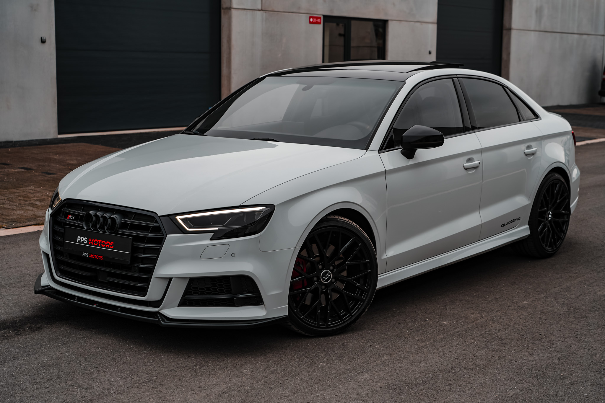 Audi S3 PREMIUM PLUS 2.0 TFSI QUATTRO photo 24