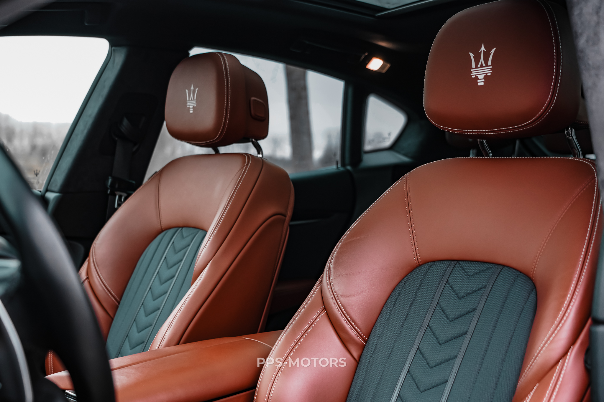 Maserati LEVANTE 3.0 V6 TURBO GRANLUSSO photo 25