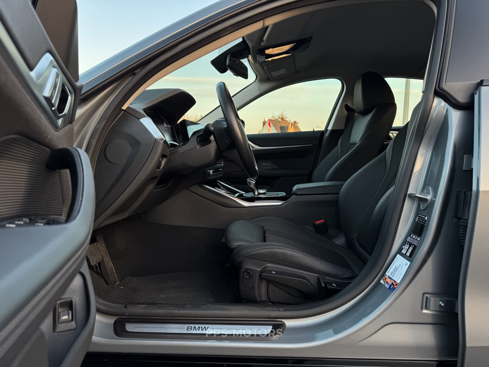 BMW 420i GRAN COUPE photo 8