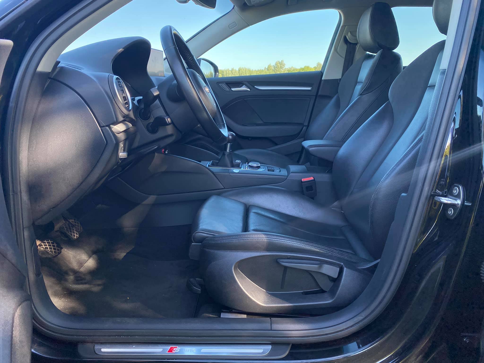 Audi A3 1.6 TDI S-LINE photo 9