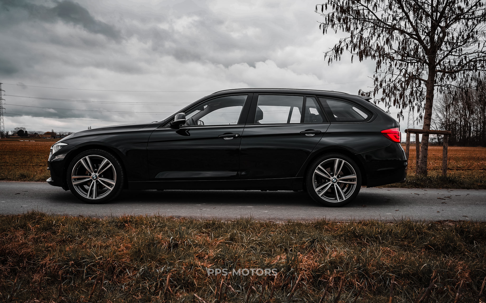 BMW 318dA F31 TOURING photo 5