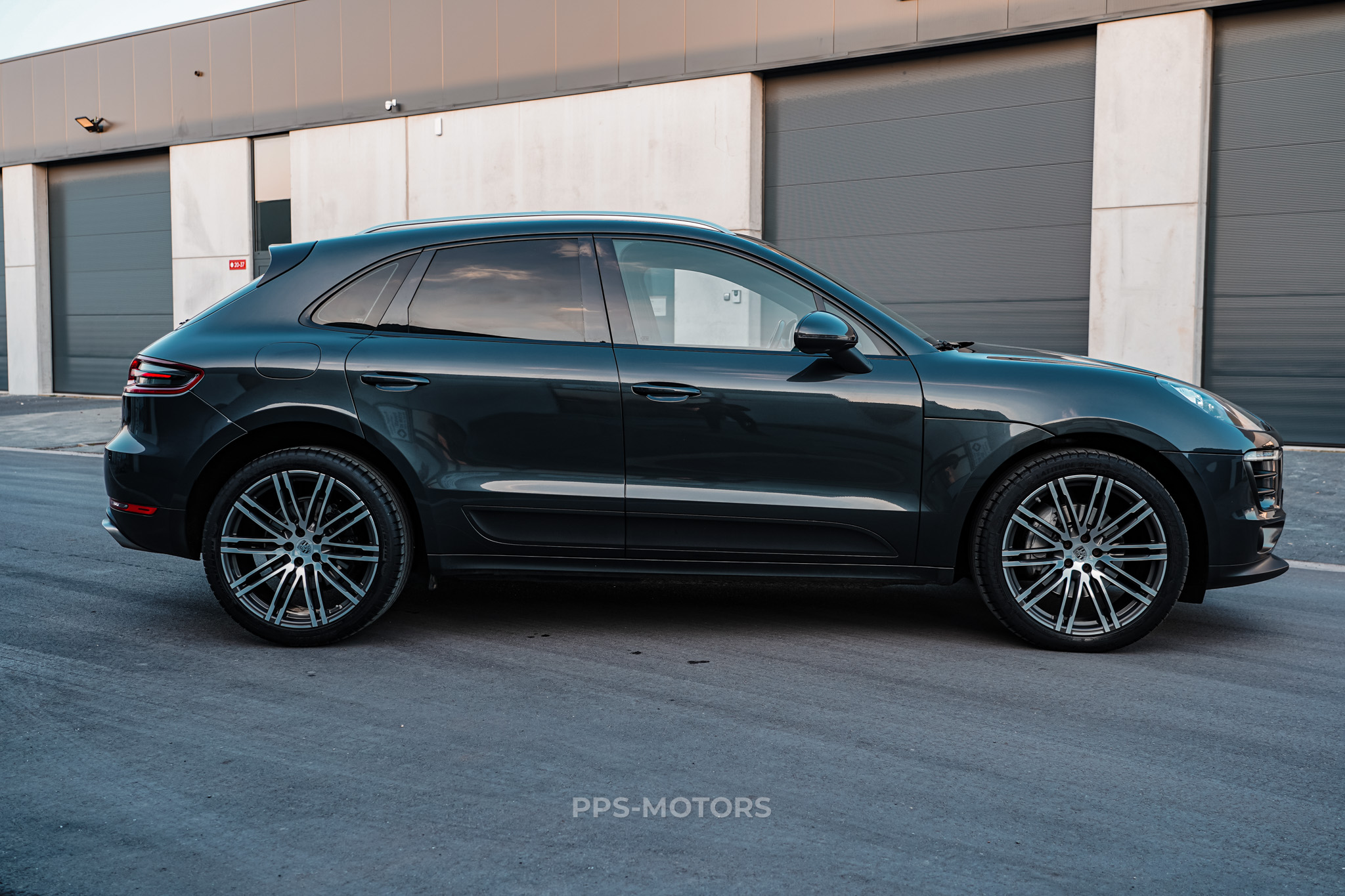 Porsche MACAN 2.0 TURBO PDK photo 5