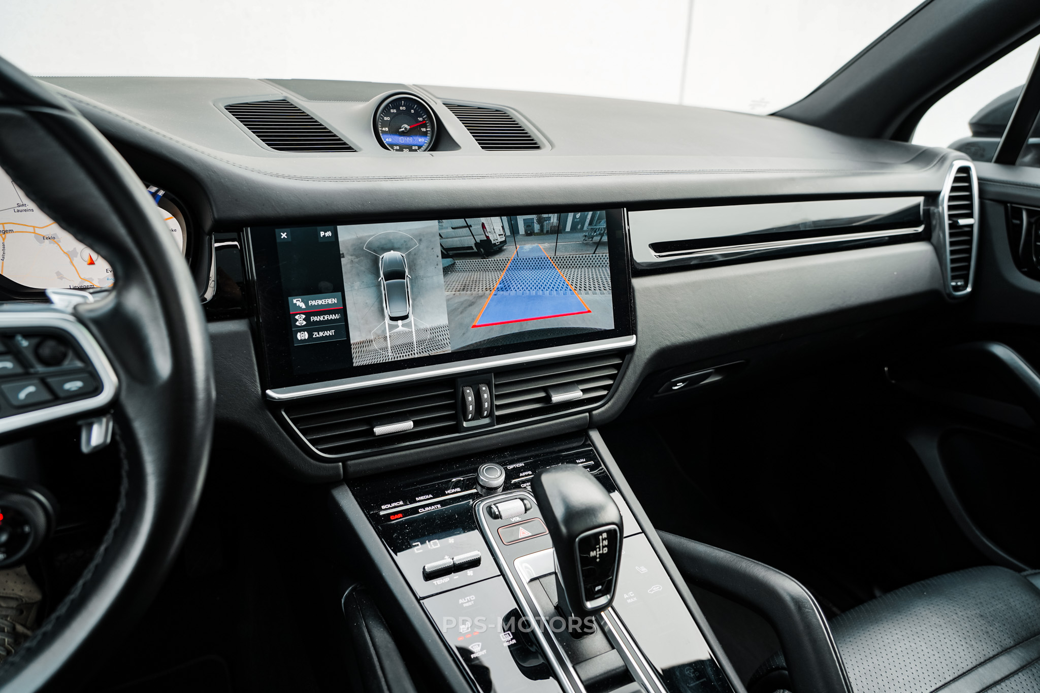 Porsche CAYENNE 3.0i V6 photo 15