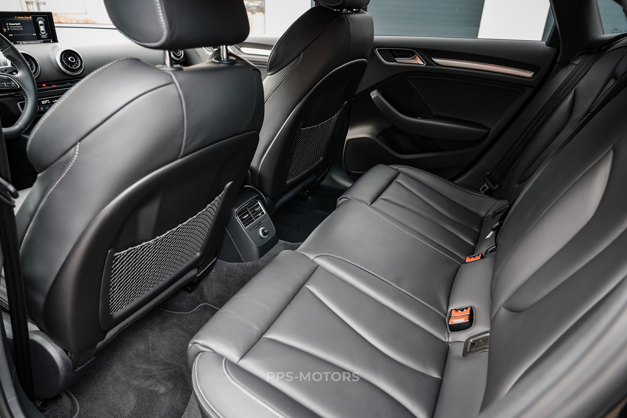 Audi A3 35 TFSI S-Tronic S-Line photo 23