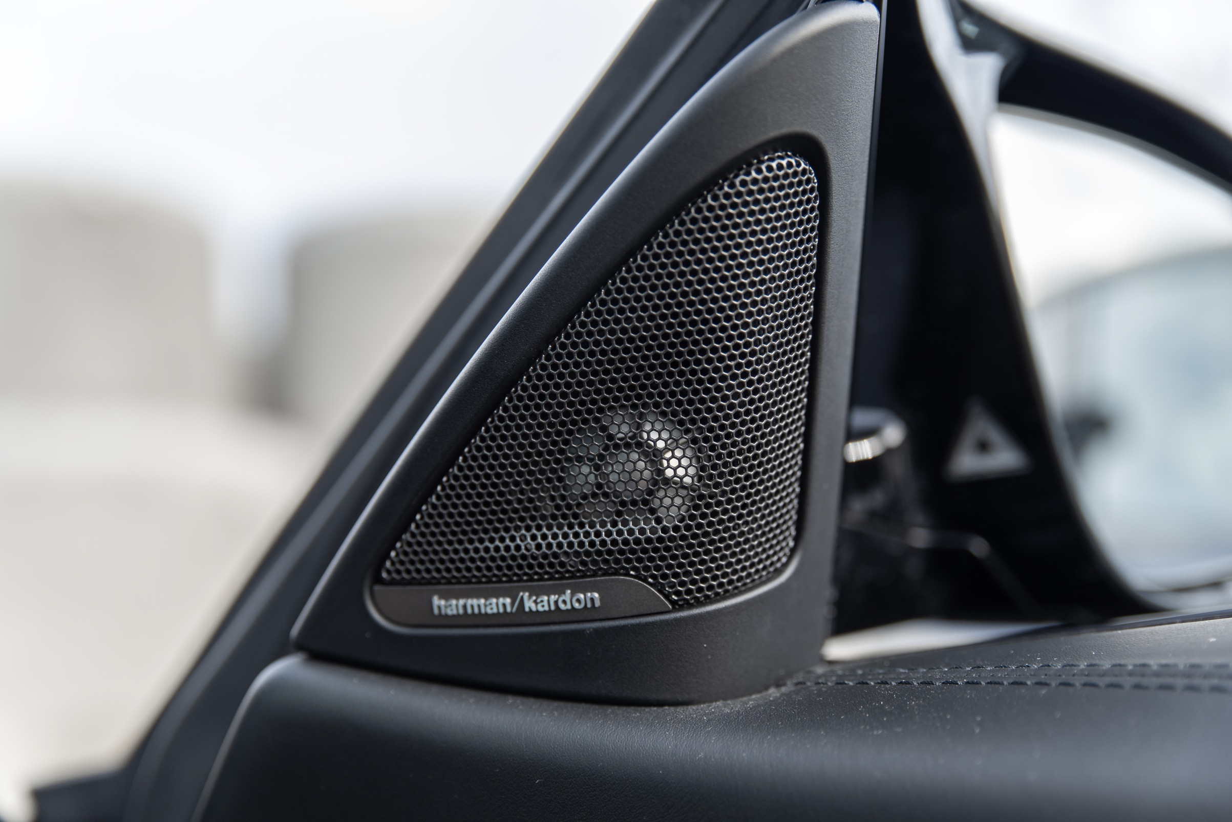BMW M4 3.0 DKG M-PERFORMANCE photo 22