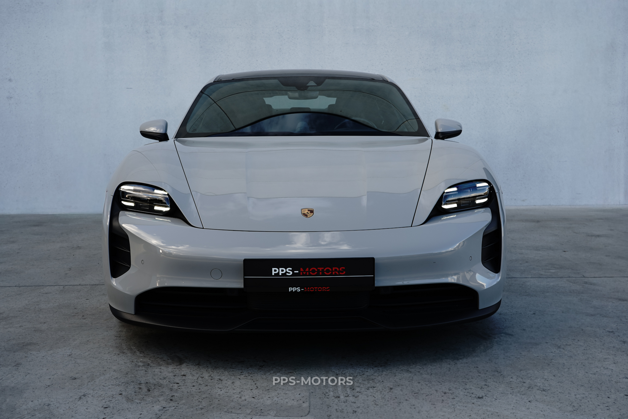 Porsche TAYCAN 4S SPORTDESIGN photo 3