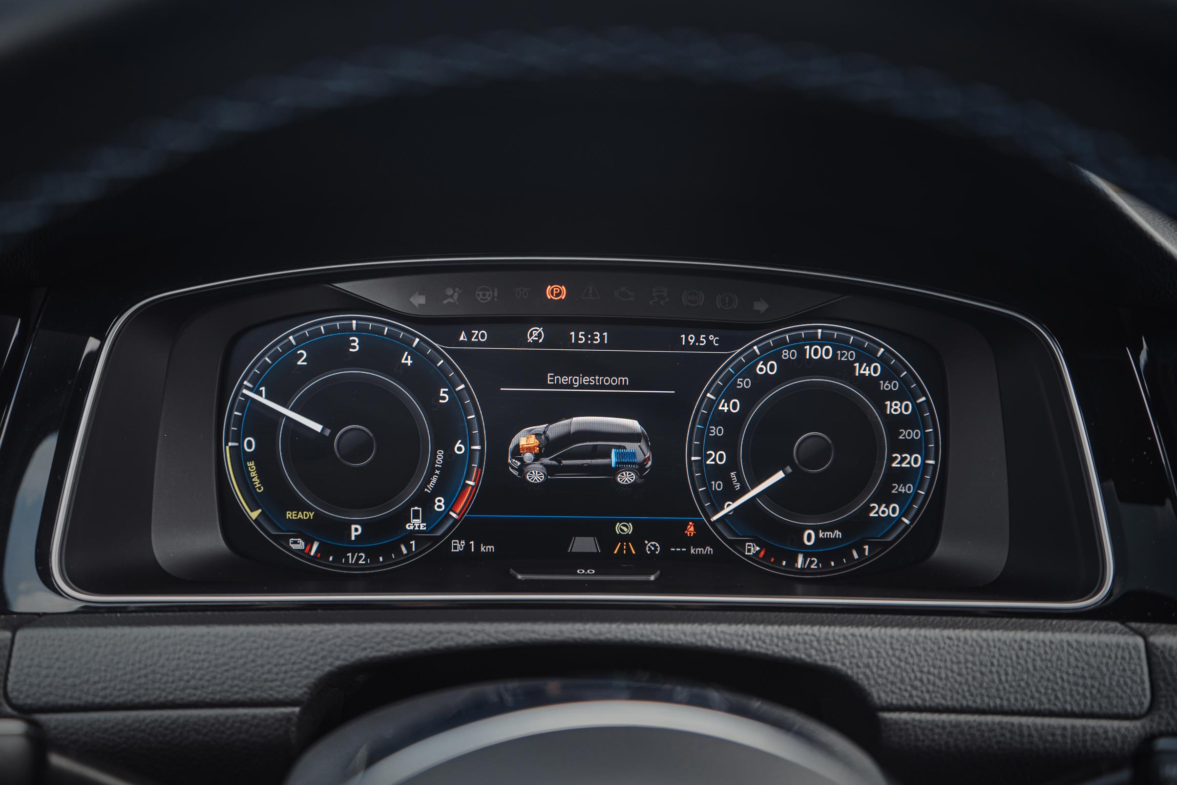Volkswagen GOLF GTE photo 20